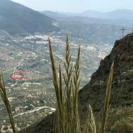 Casa La Roca * Alcaucin